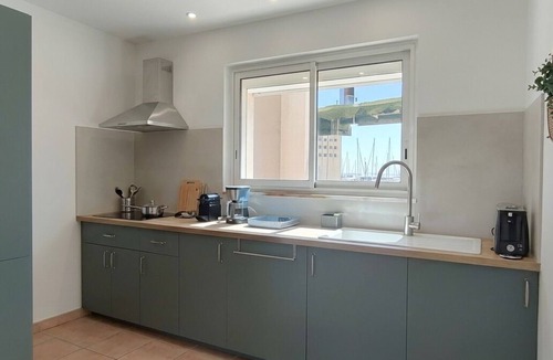 Les Sablettes Resort | Villa Les 2 Sœurs, jacuzzi, plage, parking privé, Climatisé pour 8 pers