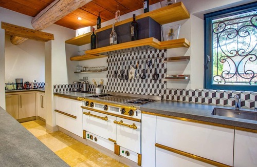 Maussane-les-Alpilles Villa | Villa Les Alpilles by Villa Plus