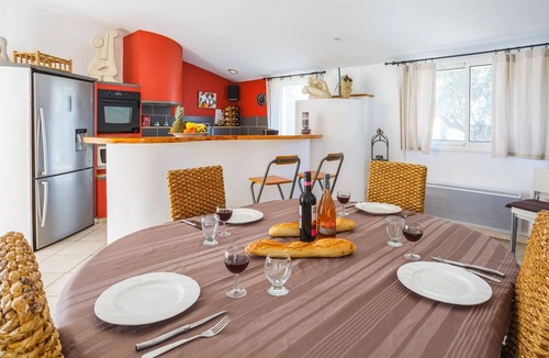 Raissac-d'Aude Villa | Villa Les Arches by Villa Plus