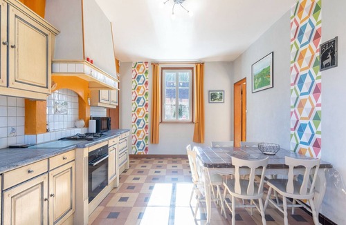 Wimille House | Villa les Aubépines in Wimille with garden