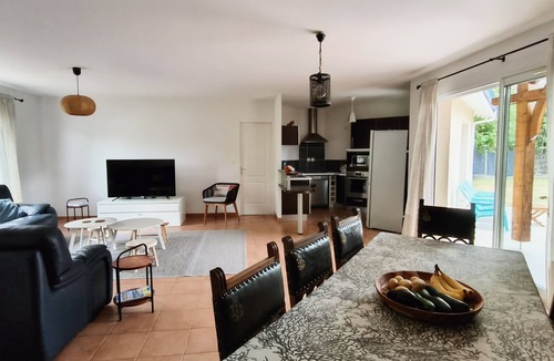 Audenge Villa | Villa Les Avocettes spacious and cosy