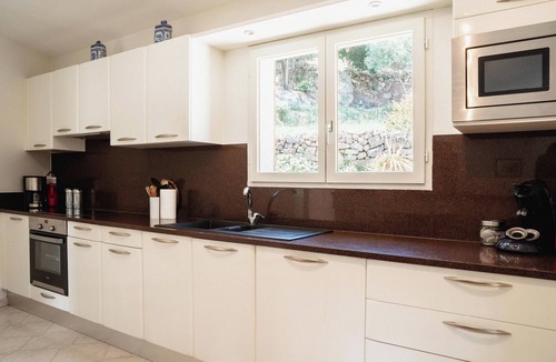 Cazedarnes Villa | VILLA LES BOSQUETS