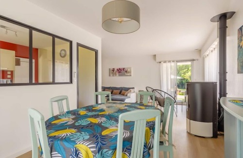 Olonne-sur-Mer House | Villa Les Cygnes by Interhome