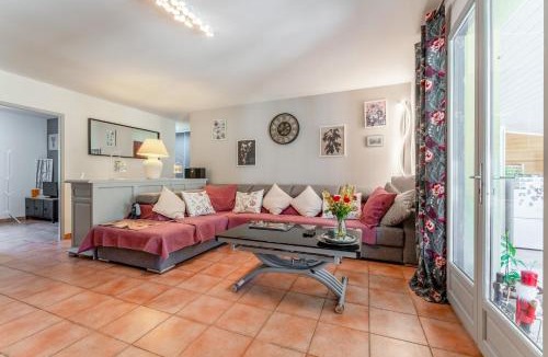 Faucon Villa | Villa Les Cerisiers