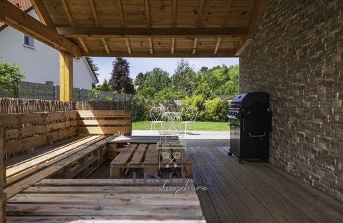 Trepied House | VILLA LES CERTAINS : Near dune.