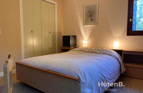 Feytiat House | Villa Les Chabannes Pool Billiards & Leisure