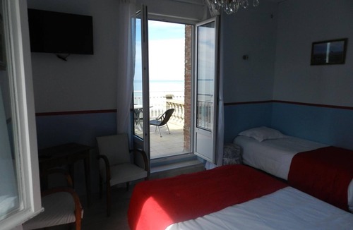 Saint-Jean-le-Thomas House | Villa les Dunes