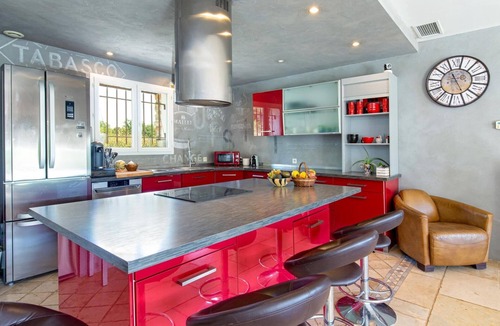 Le Cannet-des-Maures Villa | Villa Les Bories by Villa Plus