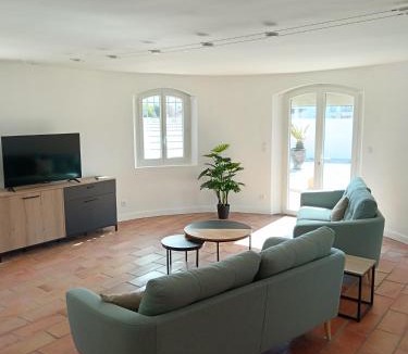 Meze Apartment | Villa Les Grenadines RDC