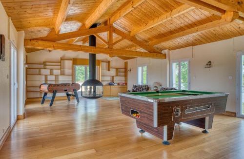 Landevieille Villa | Villa Les Hauts Du Lac 15 pax Pool Spa Pétanque & Lake