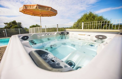 Joyeuse Villa | Villa Les Lavandes with its Private Pool and Spa