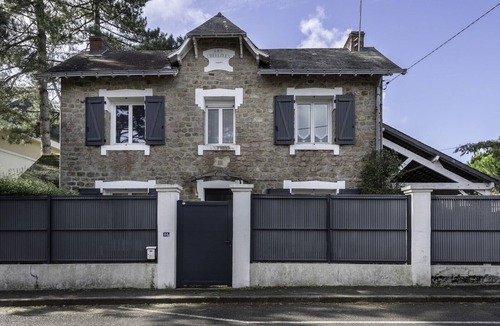 La Baule-Escoublac Ski Chalet | Villa "Les Libellules" for 8 persons