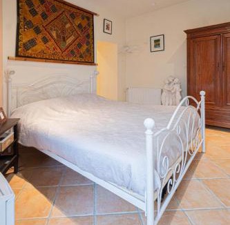 Plassac Bed & Breakfast | Villa Les Mimosas - 3 chambres d'hôtes