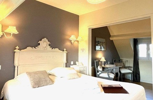 Cabourg Hotel | Villa les Mots Passants