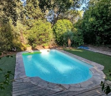 Saint-Paul-en-Foret Villa | Villa Les Oliviers