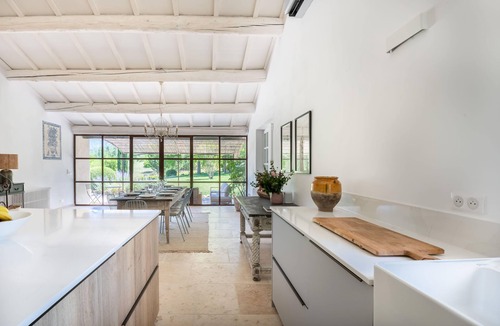 Malaucene House | Villa Les Saffres in Malaucene