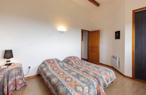 Planzolles Villa | Villa 'Les Tamaris' with Mountain View, Private Terrace and Private Garden