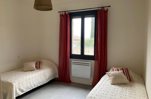 Calvisson Resort | Villa Les Trois Moulins