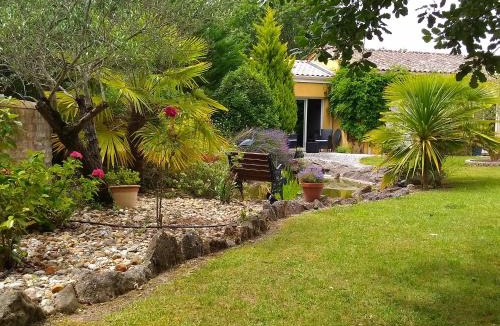 Blaye Villa | Villa Lescala