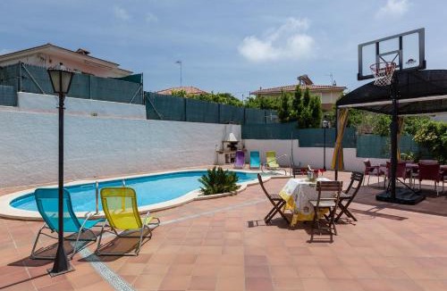 Vilanova I la Geltru House | Villa Lilia