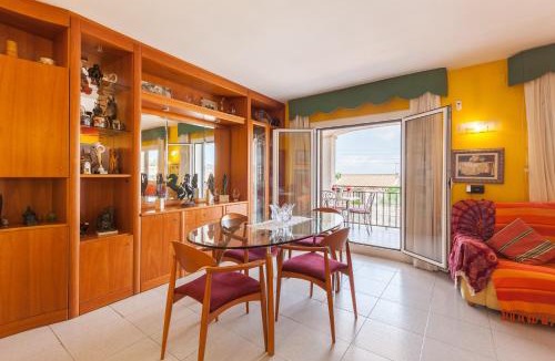 Vilanova I la Geltru House | Villa Lilia