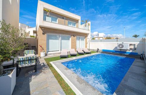 Los Imbernones Villa | Villa Limo San Pedro del Pinatar