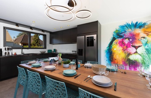 Ittenheim House | Villa Lion | Private SPA, Jacuzzi/Heated Pool