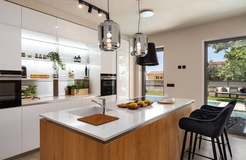 Novigrad Villa | Villa Lipa Tree by Villas Guide
