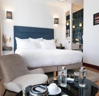 Barcelonnette Hotel | Villa Lorenzo Chambres & Restaurant Barcelonnette Hotel
