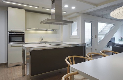 Antiguo Villa | Villa Loretopea by FeelFree Rentals