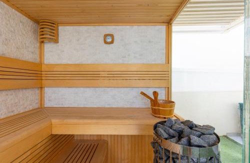 Los Montesinos Villa | Villa Los Angeles - Sauna & Pool