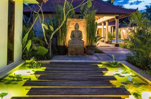 Jungut Batu Villa | Villa Lotus