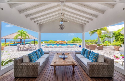 Les Terres Basses Villa | Villa Lotus Summary: