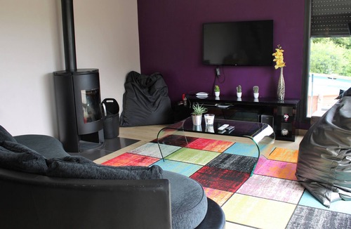 Carlus Villa | Villa Loucla