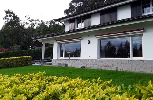 Berango Villa | VILLA LOUISE BILBAO, IN A GREEN SETTING, CLOSE TO THE CITY AND BEACHES