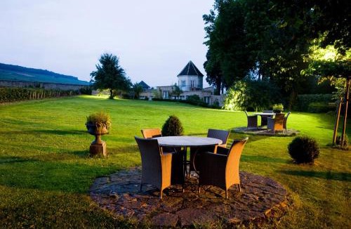 Aloxe-Corton Hotel | Villa Louise