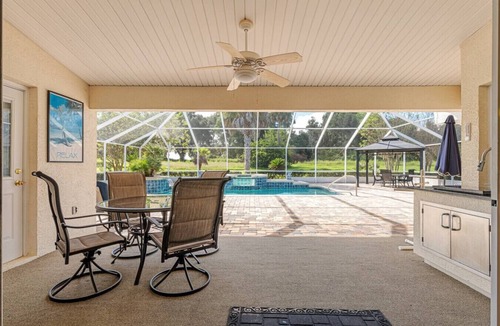 Inverness House | Villa Louise: Great outdoor area with pool & spa