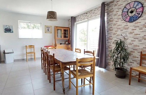 Joyeuse Villa | Villa 'Loumapé' with Private Pool, Wi-Fi, and Air Conditioning