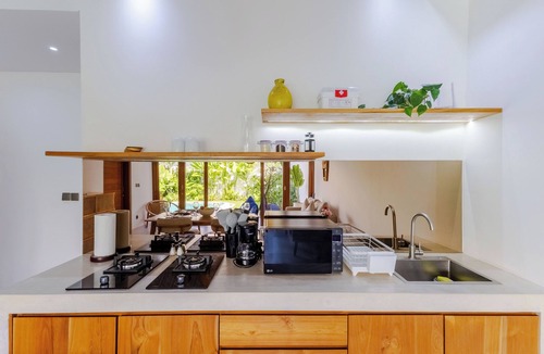 Padonan Villa | Villa Louna by Pertama Stay