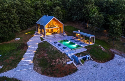 Lovinac Villa | Villa Lovelos