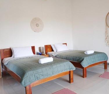 Singakerta Villa | Villa Luar Biasa - Entire 3BR Private Villa with Garden and Pool