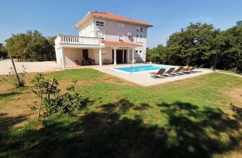 Poljica House | Villa Luca - Five Bedroom Villa with Outdoor Swimming Pool