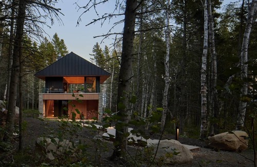 La Malbaie Ski Chalet | Villa Luce - A Bath of Light