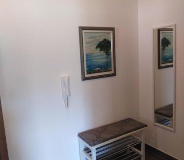 Cesarica Apartment | Villa Luce Apartment House