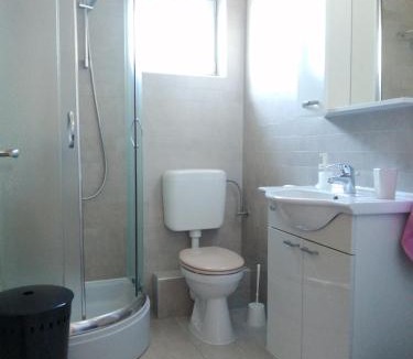 Cesarica Apartment | Villa Luce Apartment House
