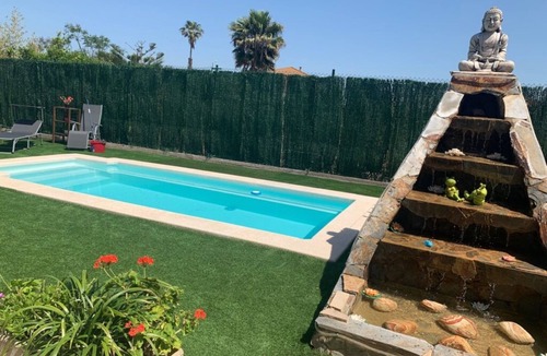 Deltebre Villa | Villa 'Luci' with Private Pool, Wi-Fi and Air Conditioning