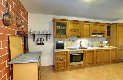 Rojnici House | Villa Lucy (V3518-K1) - Barban