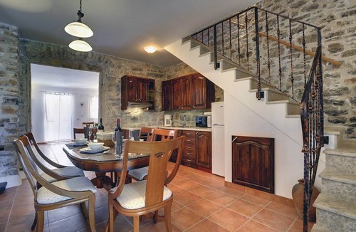 Rojnici House | Villa Lucy (V3518-K1) - Barban
