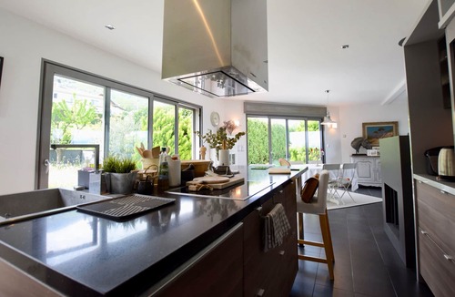 Lugrin House | Villa Lugrin, 4 bedrooms, 7 persons