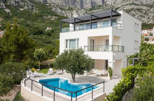 Veliko Brdo Villa | Villa Lukić